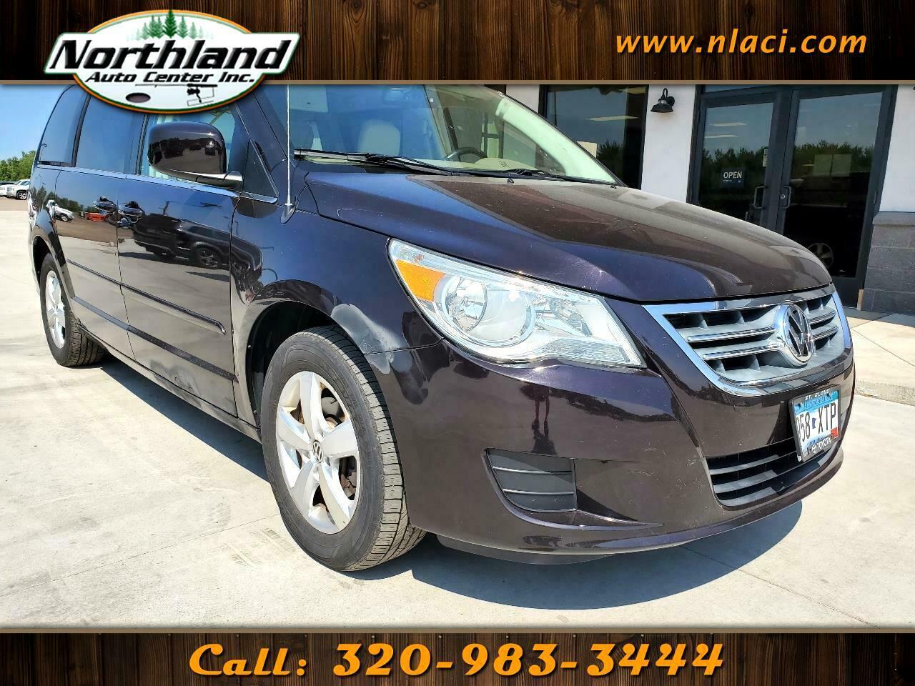 2010 Volkswagen Routan 4dr Wgn Highline 2010 Volkswagen Routan, Purple With 149840 Miles Available Now!